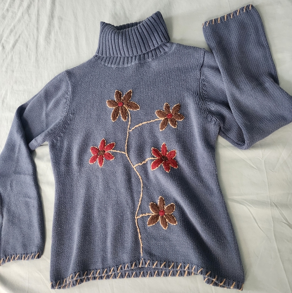 Floral Embroidered Turtleneck Sweater